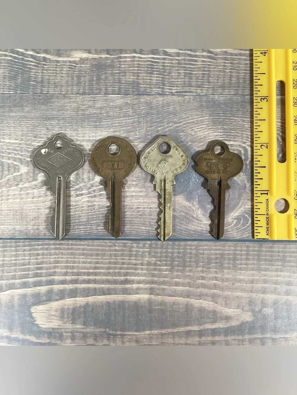 Vintage lot 20